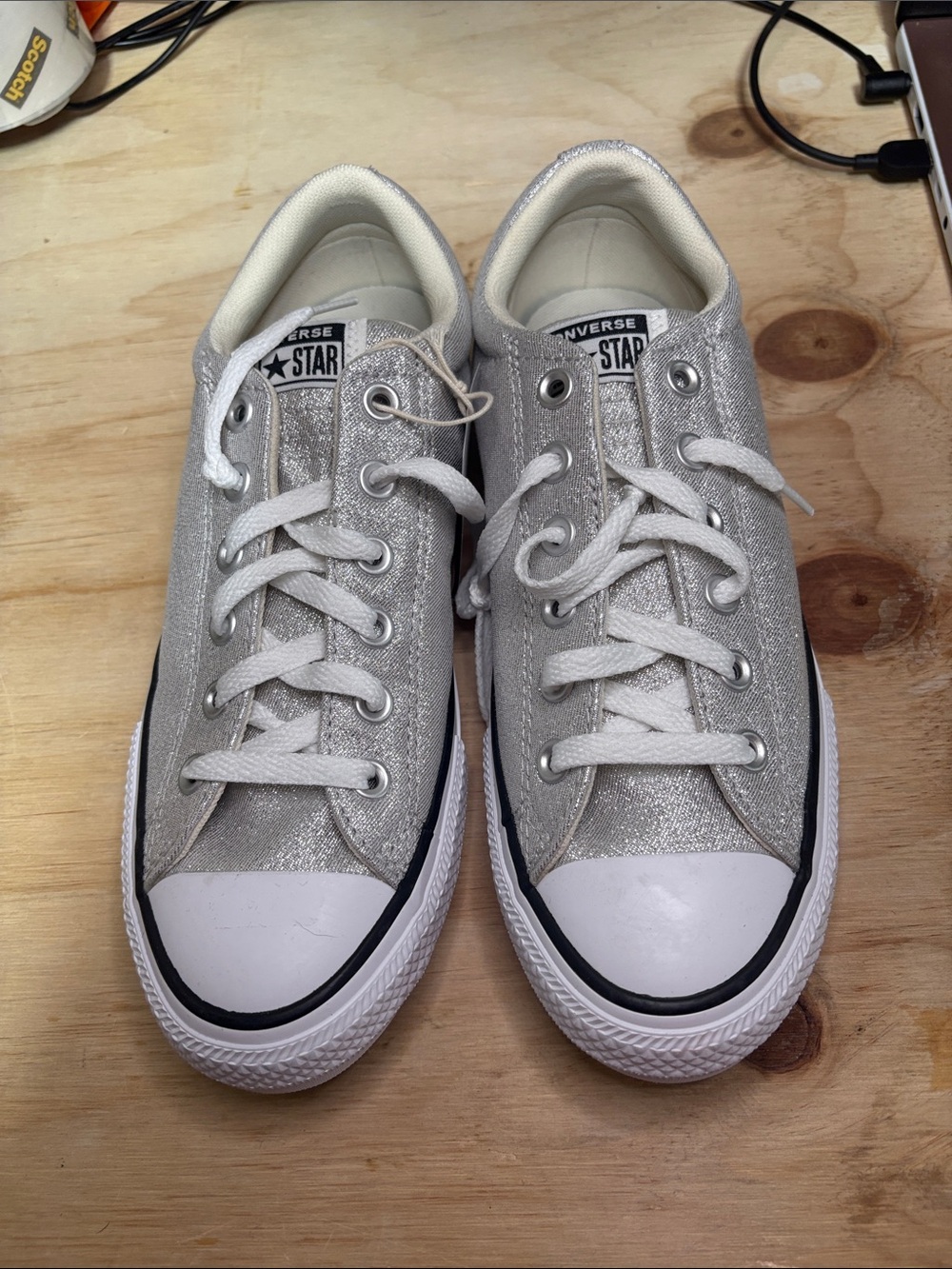 Converse Kids Silver Glitter Low Top Sneakers 6Y